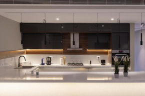 Three Bedroom Apartment Silver Palm